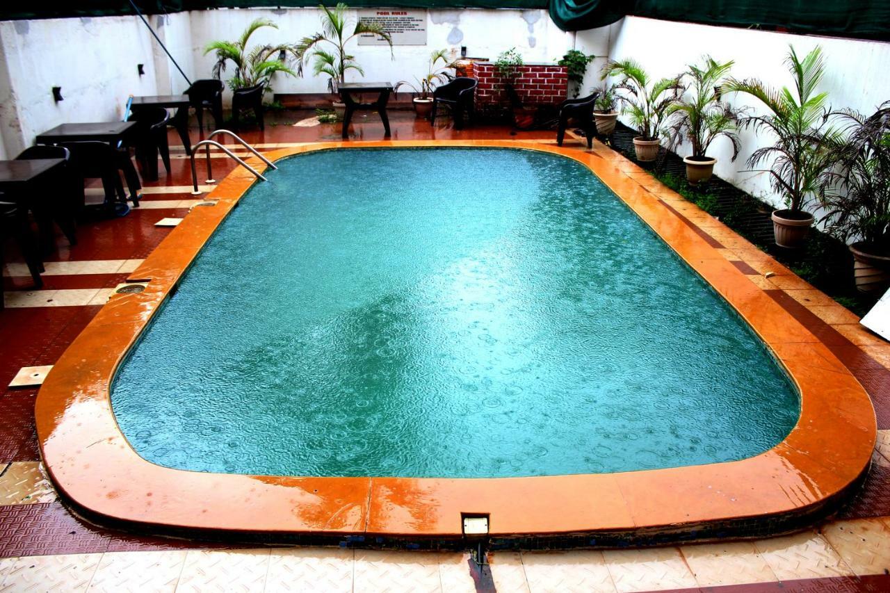 De Sai Palace Calangute Luaran gambar
