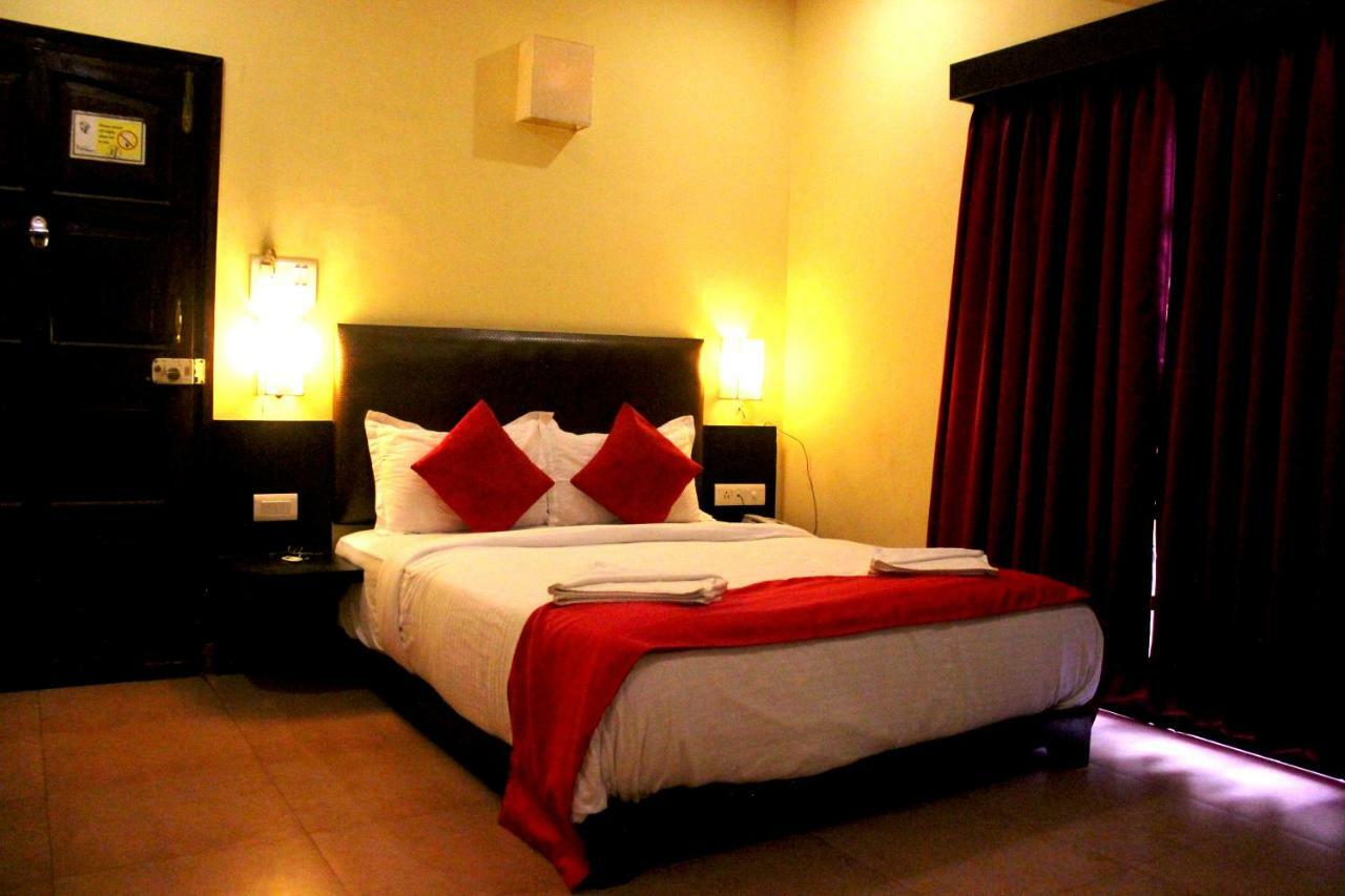 De Sai Palace Calangute Luaran gambar